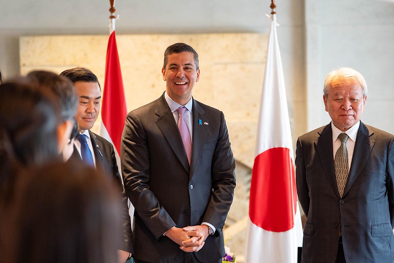 Reunión del presidente Santiago Peña con Tanaka Akihiko, presidente de JICA