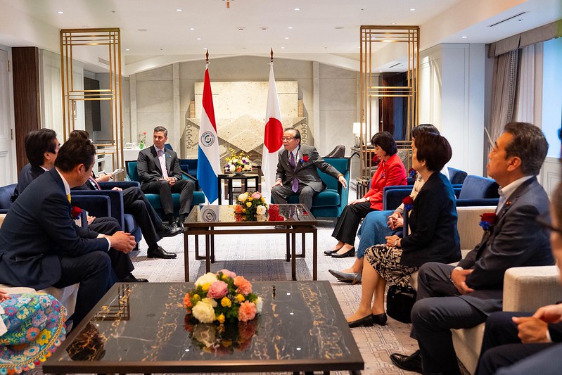 Encuentro del presidente Santiago Peña con la Liga Parlamentaria de Japón