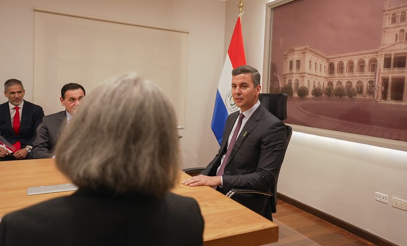 Reunión del presidente Santiago Peña con la alcaldesa del condado de Miami-Dade, Daniella Levine Cava