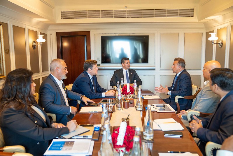 El presidente Santiago Peña se reunió con los líderes de UPL