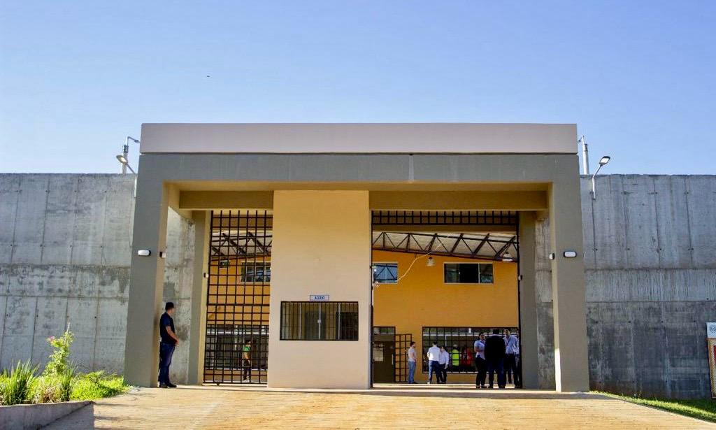 El control y la seguridad en pabellones de máxima  seguridad de Emboscada y Minga Guazú están garantizados