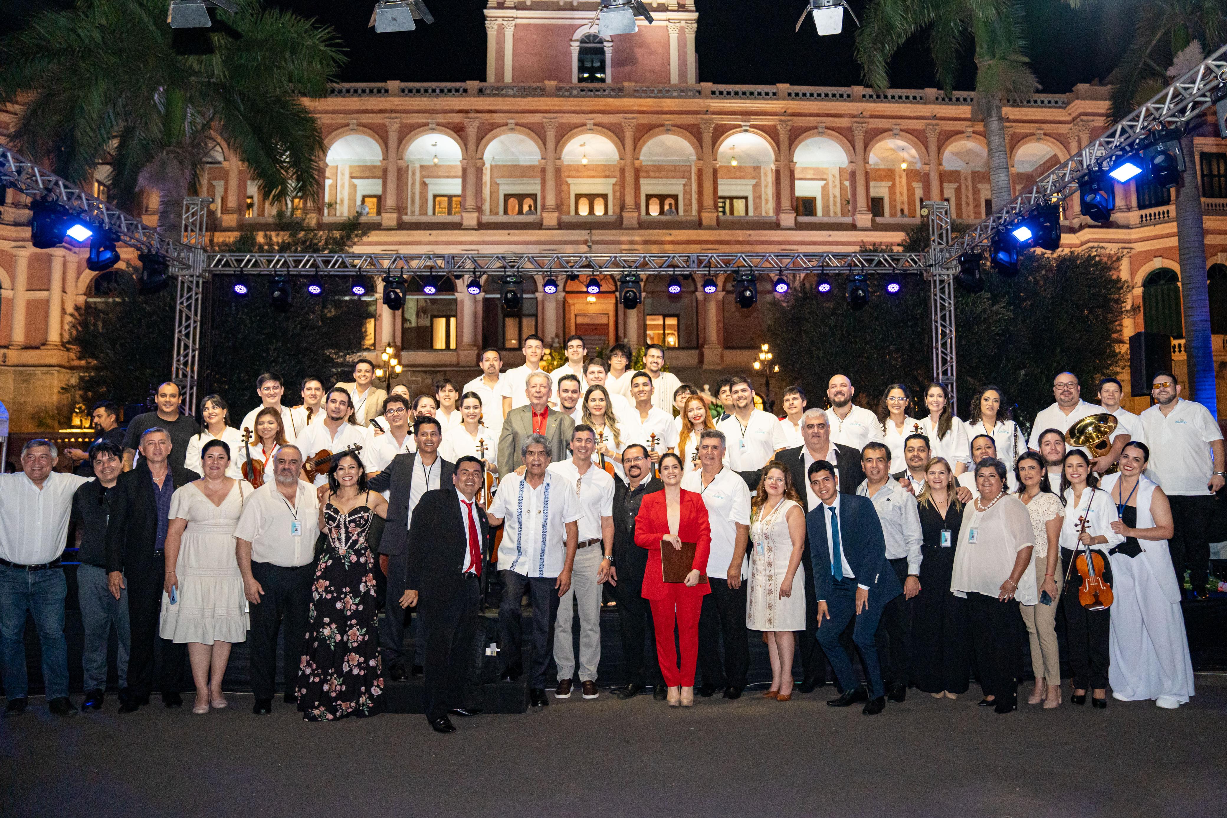 Presidente Peña encabezó concierto inaugural de la ONAMP