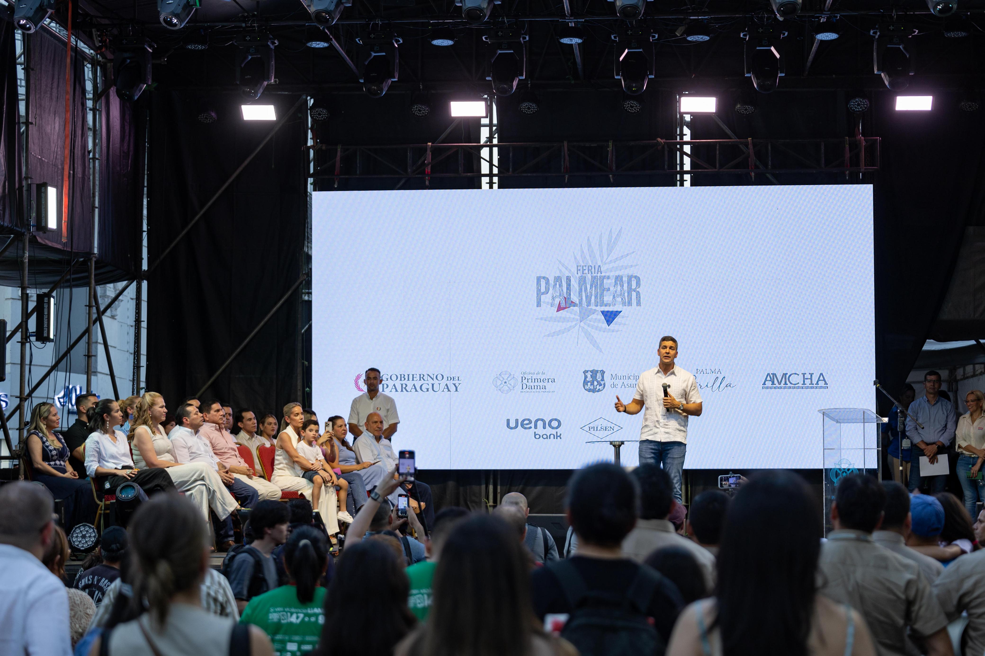 El presidente Santiago Peña y Primera Dama celebran cierre de la Feria Palmear 2024 con la creación de la Comisión “Asunción 500 años”
