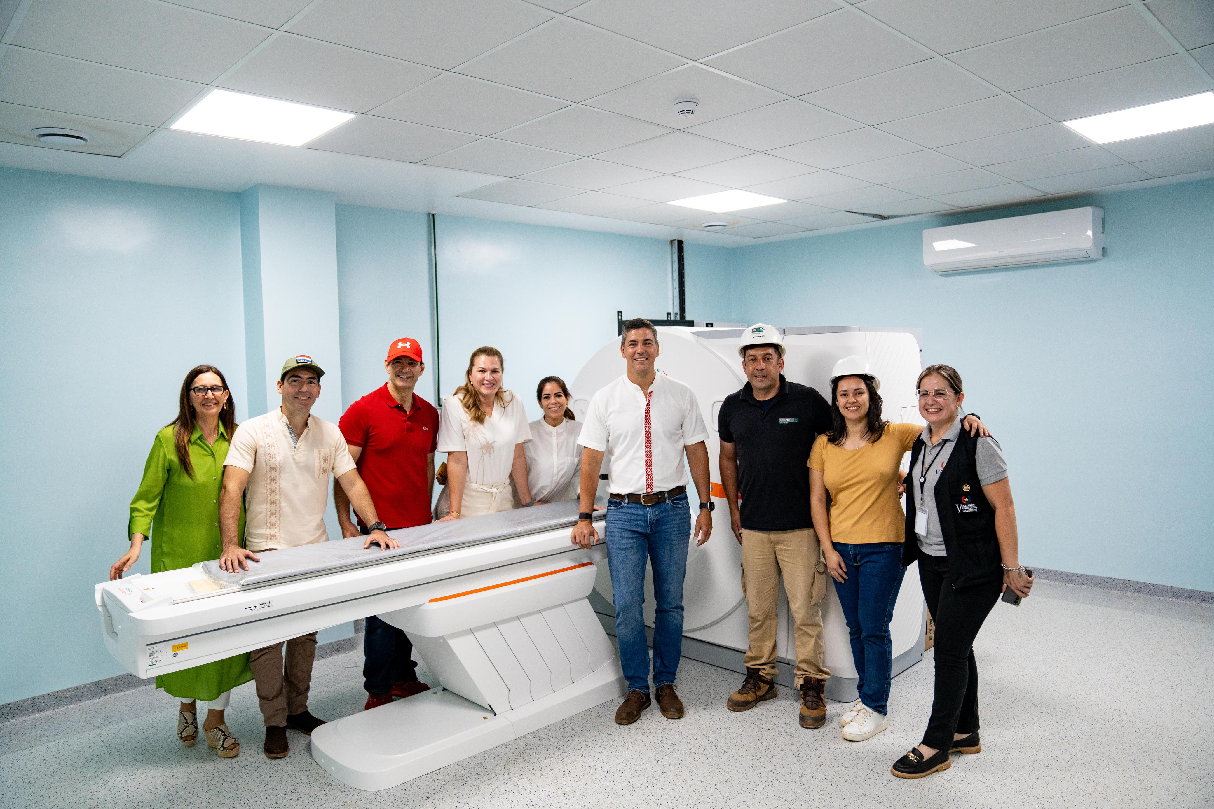 Presidente Peña visita el futuro Gran Hospital de Coronel Oviedo