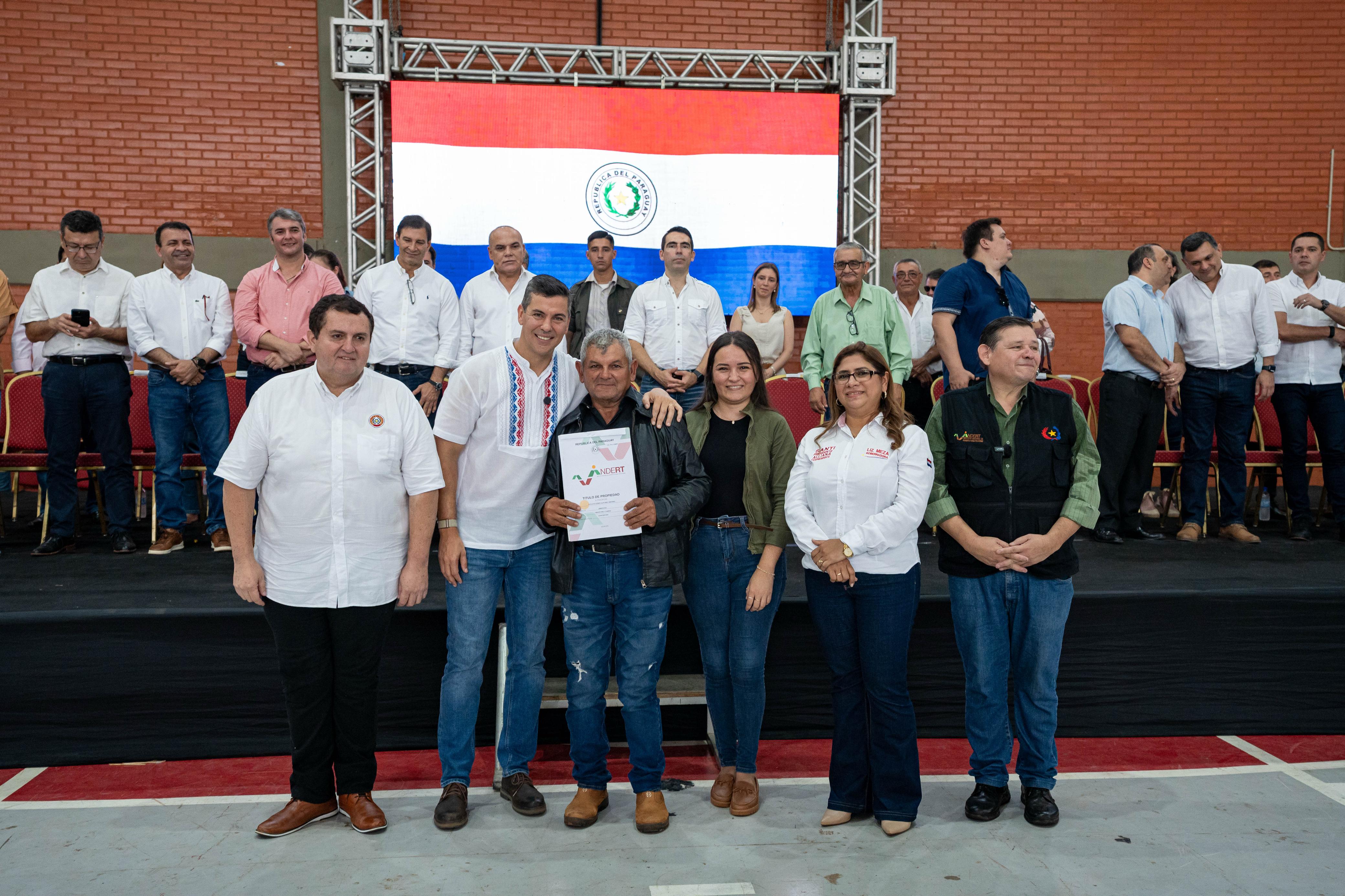 Inversión proyectada en titulación de tierras hasta el 2028 asciende a USD 3.420 millones