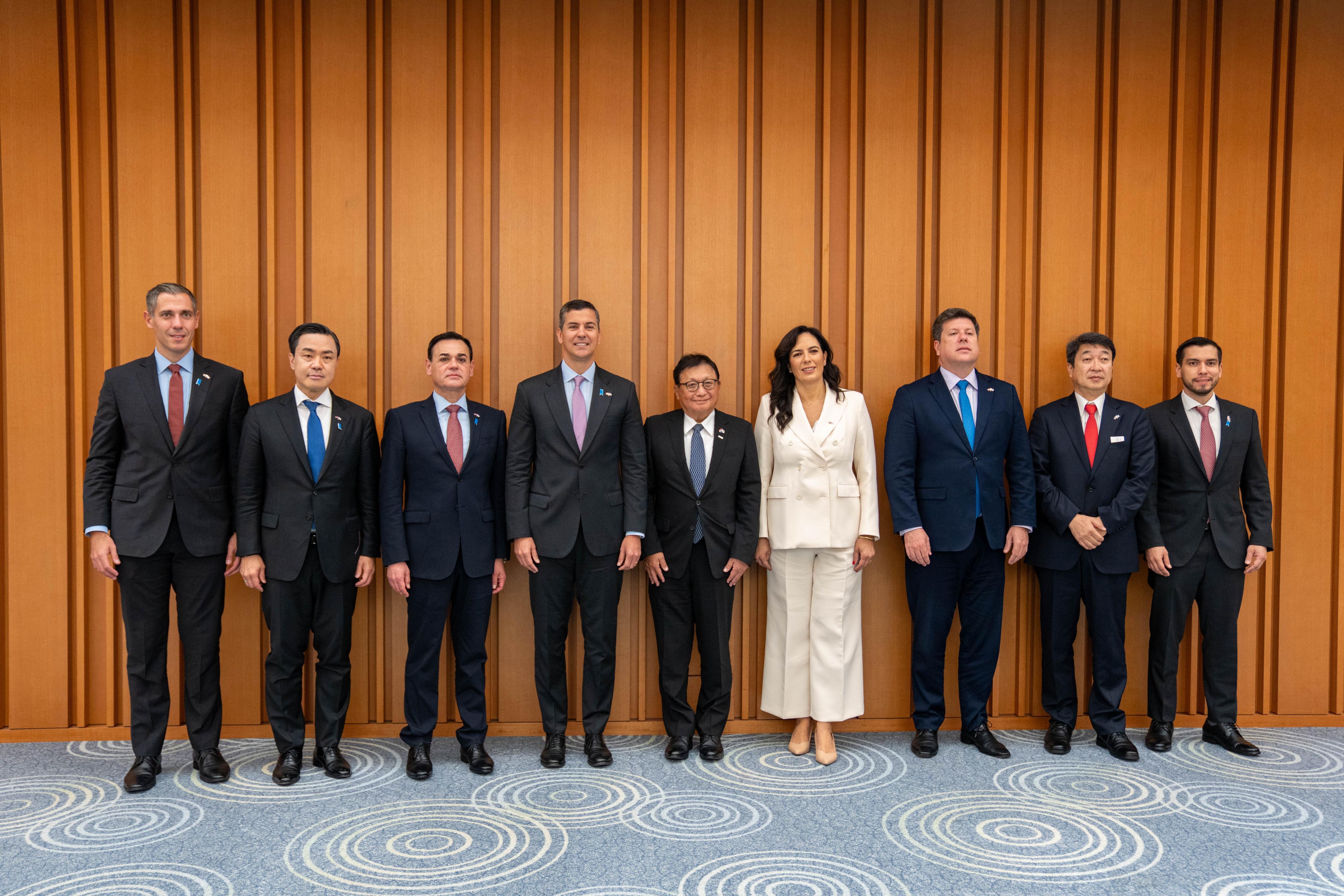 Empresarios japoneses destacan oportunidades de inversión en Paraguay durante presentación del presidente Peña ante KEIDANREN