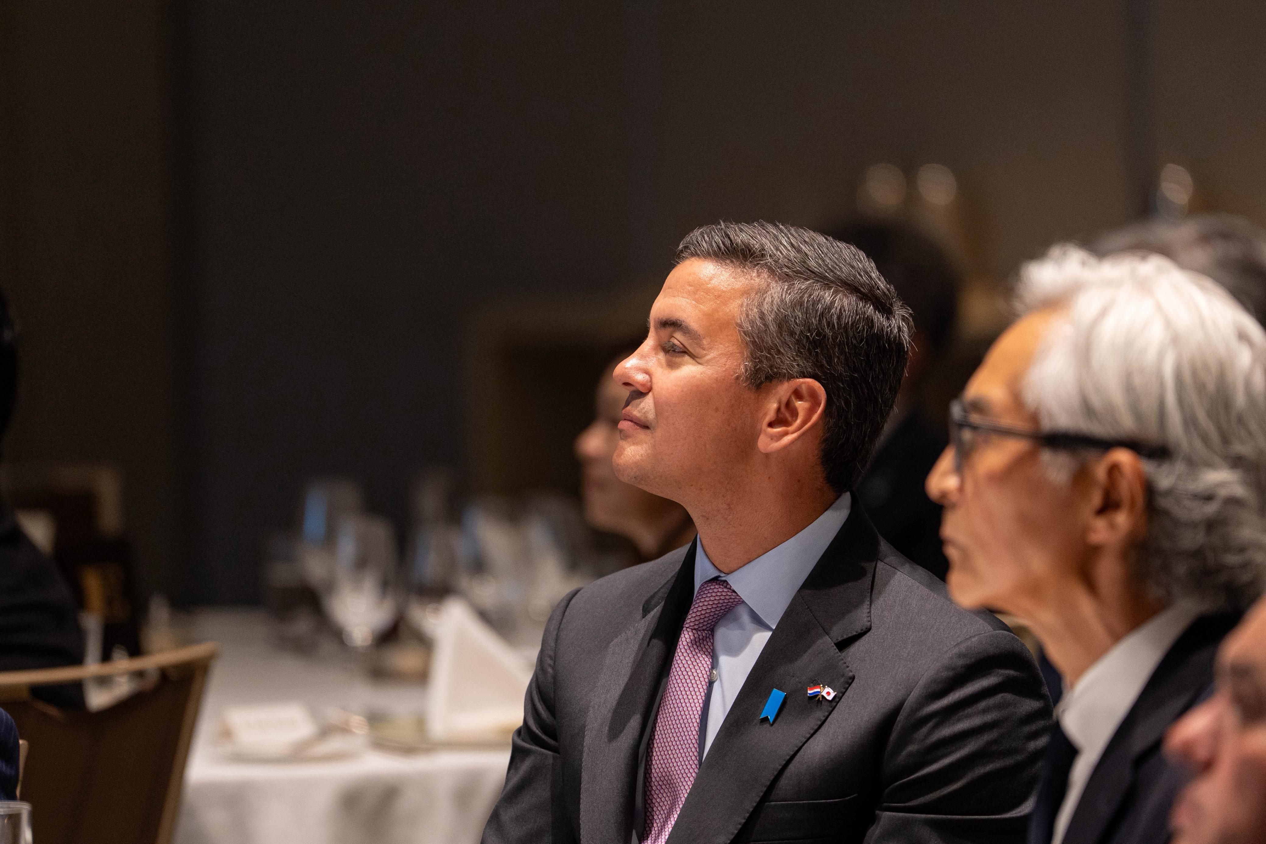 Presidente Peña expone ante empresarios de YPO Japón y fortalece vínculos para atraer nuevas inversiones al Paraguay