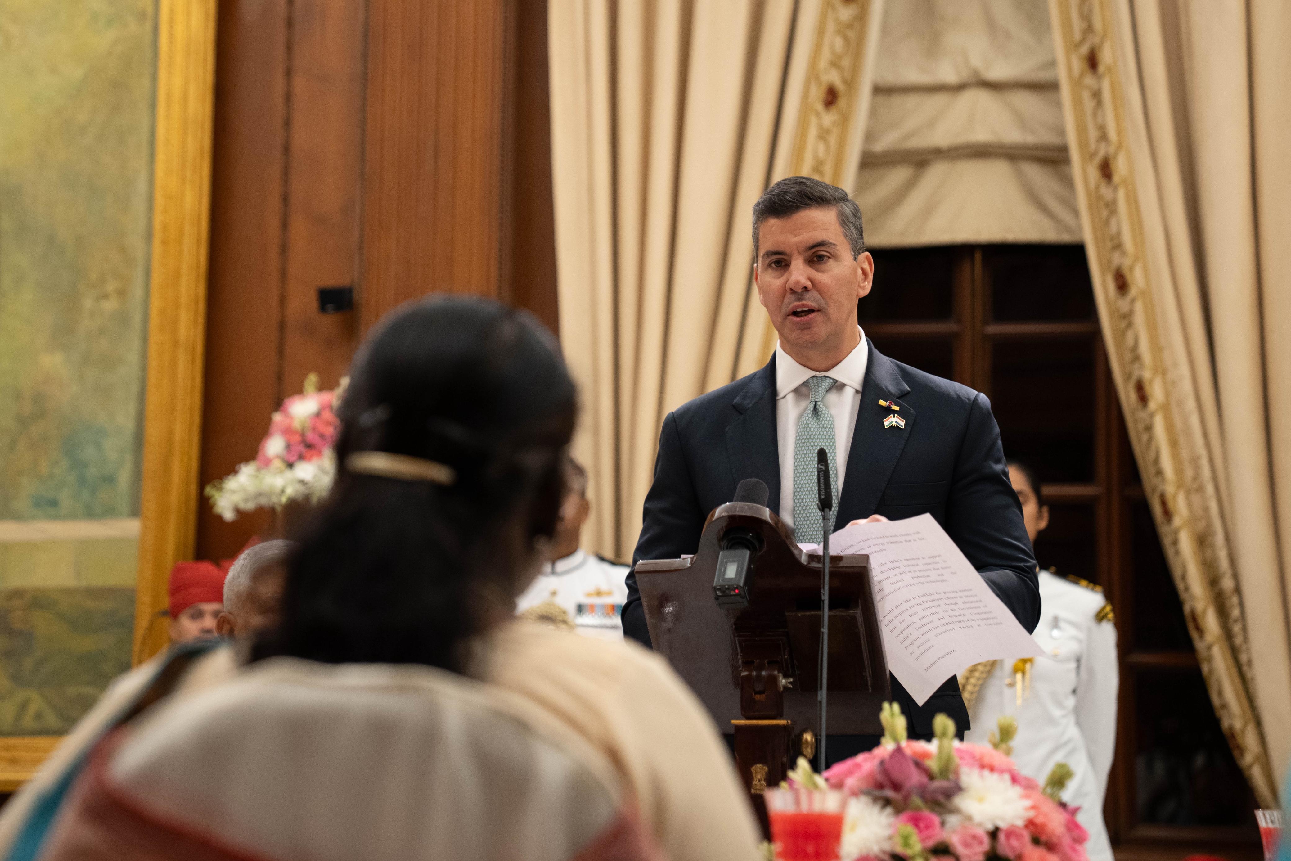 Presidente Peña reafirma lazos con la India en histórica reunión con la presidenta Droupadi Murmu