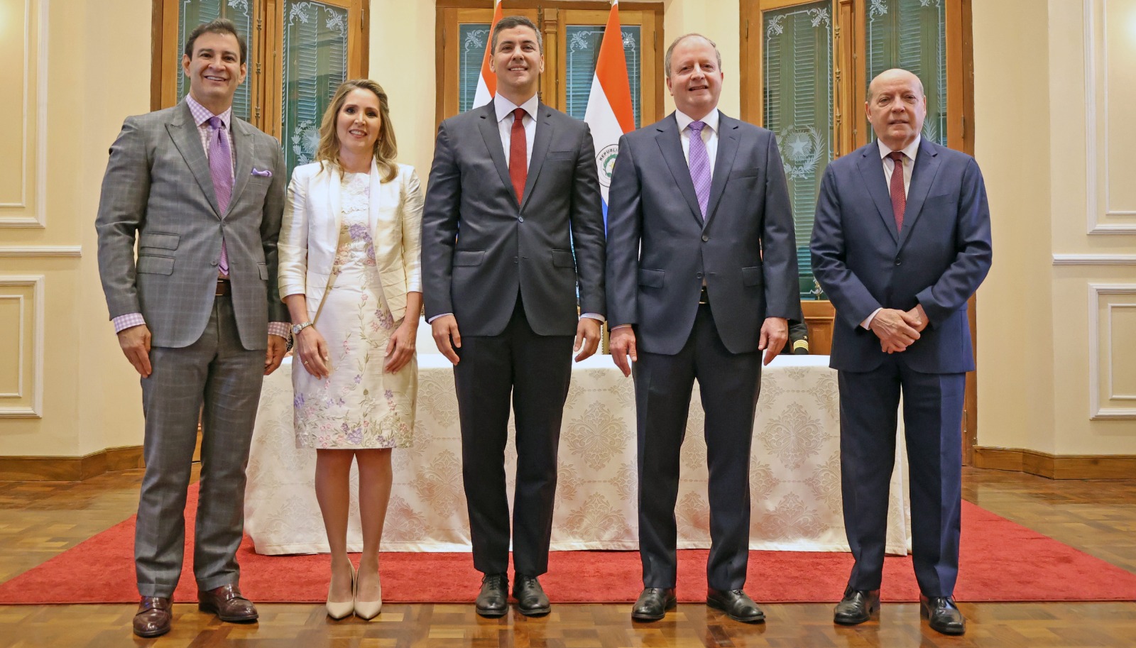 Juró el ministro de Economía y Finanzas