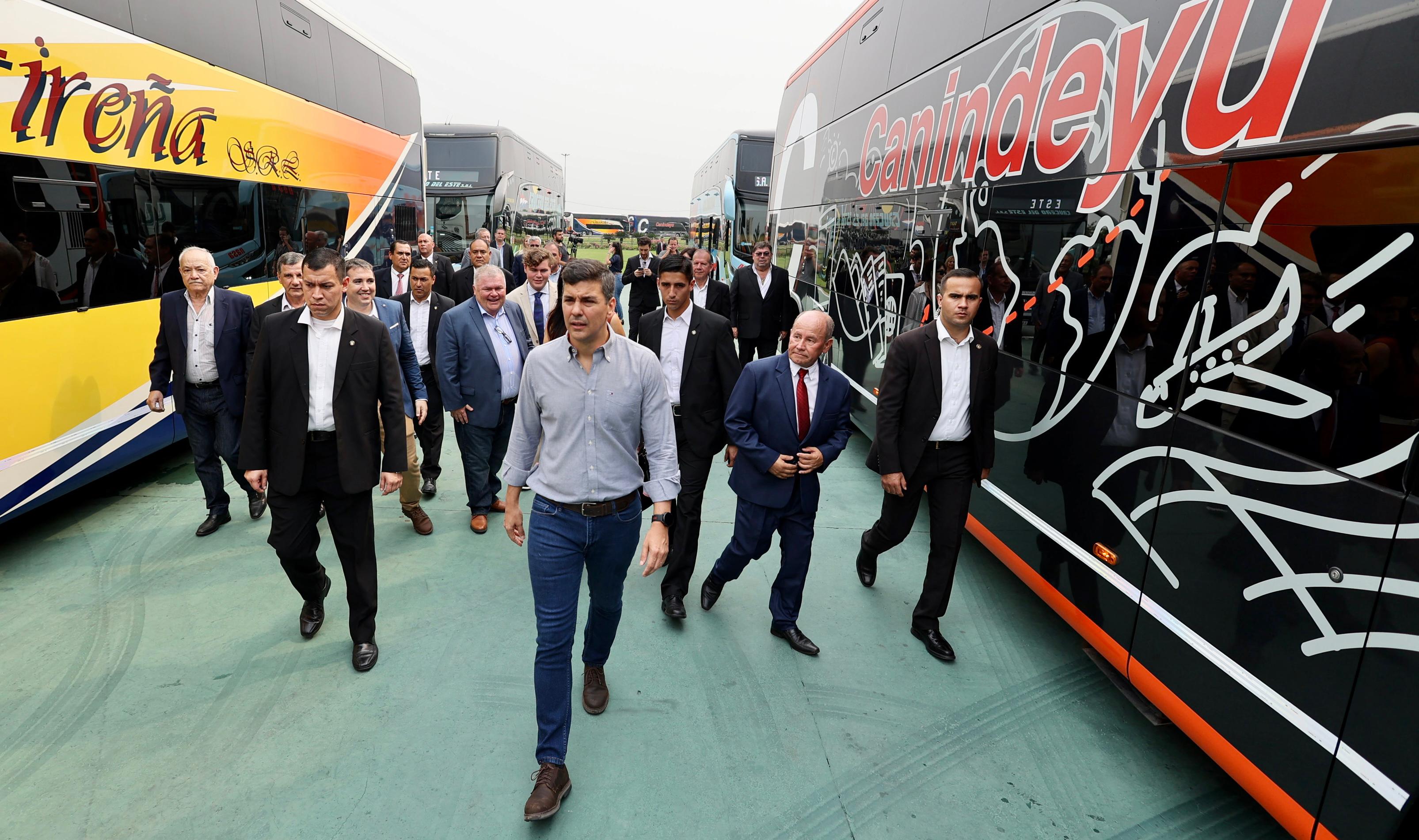 Gobierno, a través de Dinatran, incorpora 46 nuevos buses para beneficio de la ciudadanía