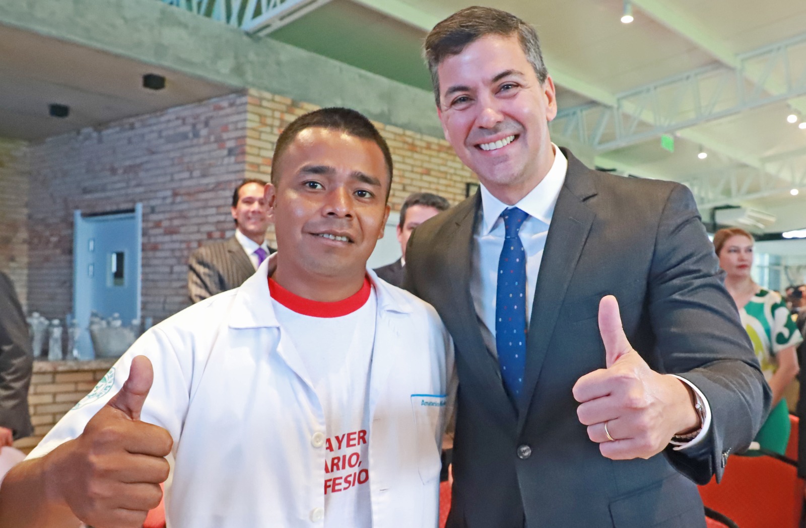 El Gobierno del Paraguay lanza 5.000 becas universitarias
