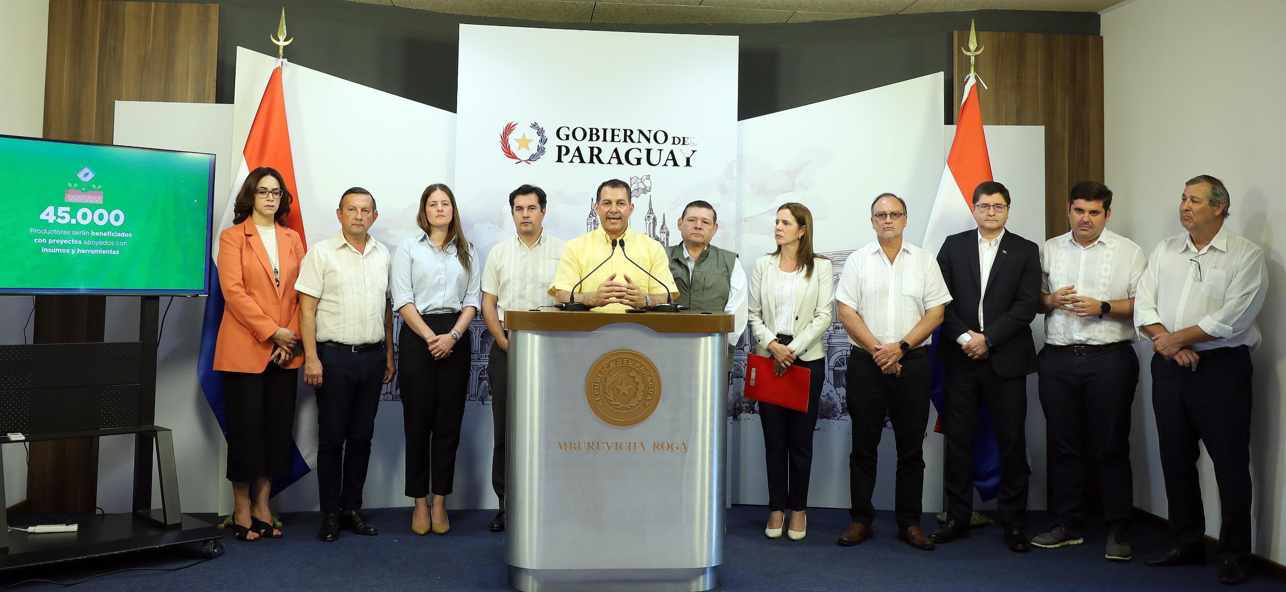 Presidente instruye reforzar trabajos para apoyar a productores