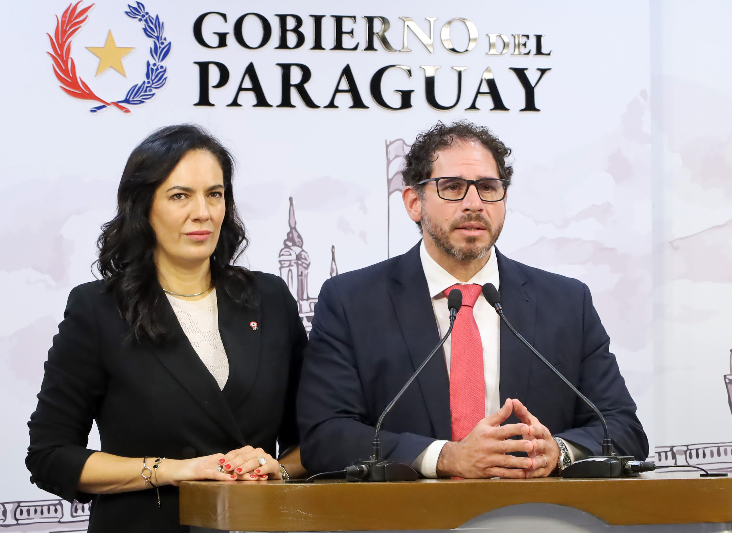 Ejecutivo presentó actualización de política energética