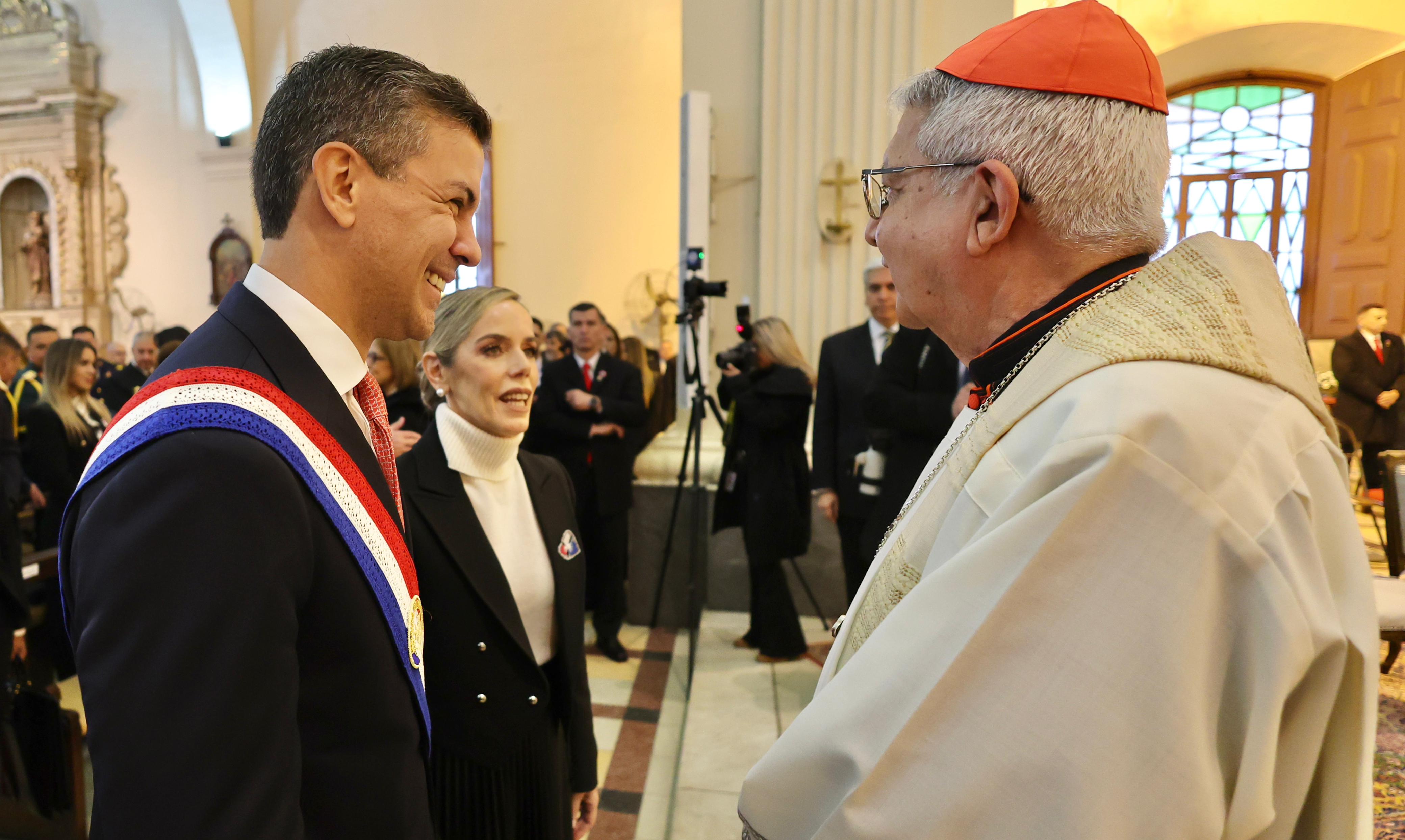 Durante homilía, Cardenal valoró acuerdo sobre tarifa de Itaipú y Hambre Cero