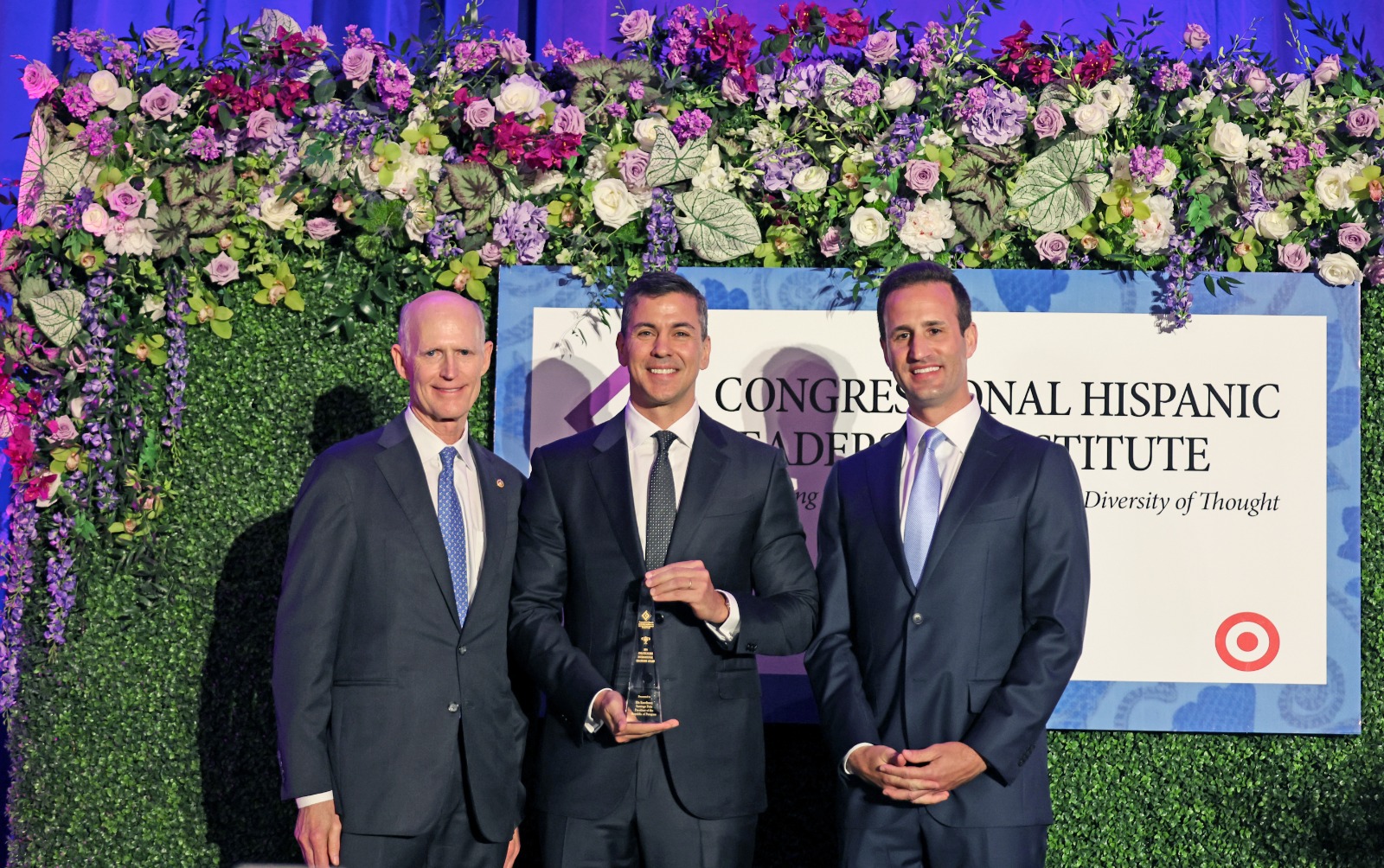 Presidente Peña es homenajeado por el Instituto de Liderazgo Hispano del Congreso