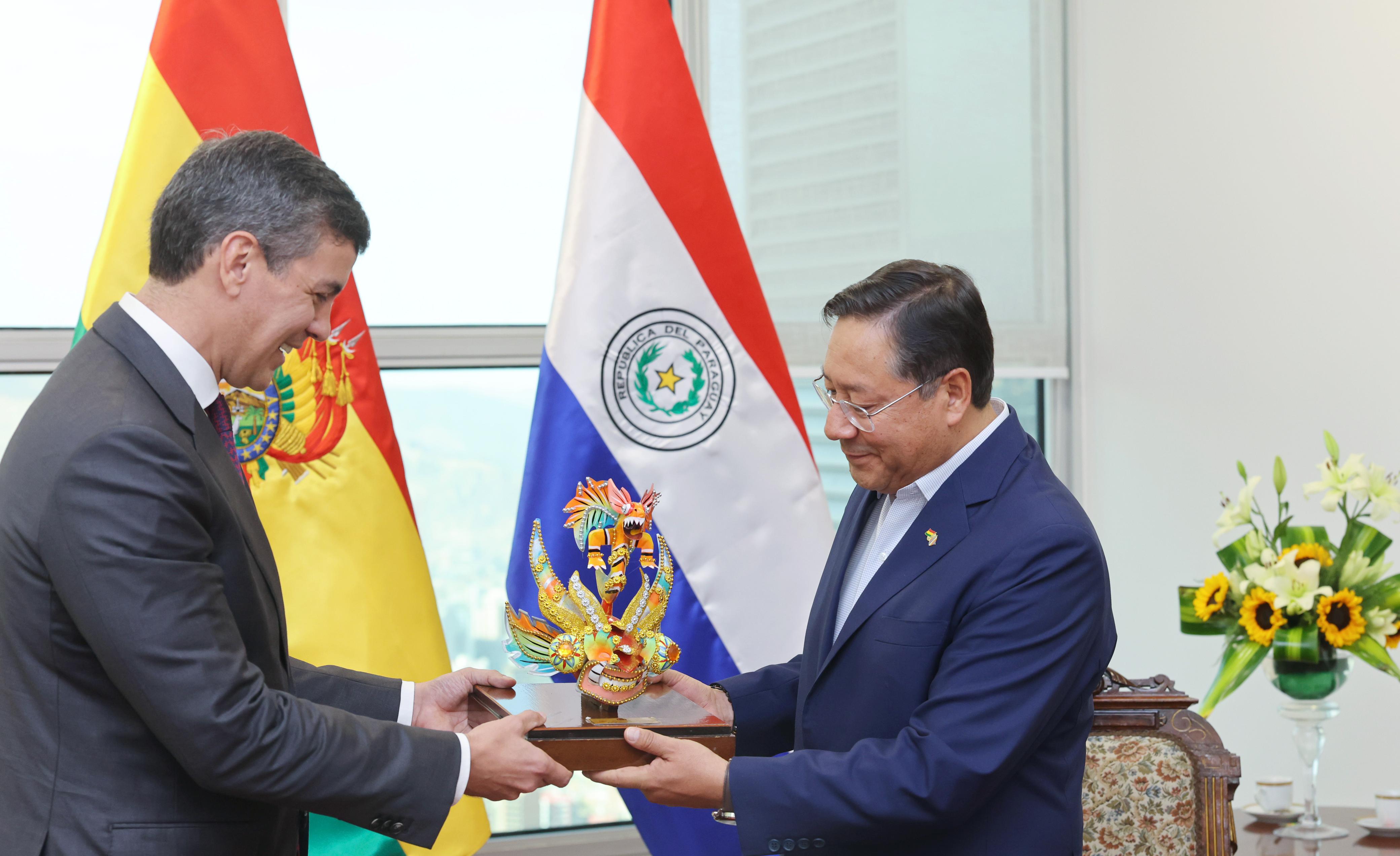 Paraguay y Bolivia reafirman compromiso de colaboración mutua Paraguay y Bolivia reafirman compromiso de colaboración mutua