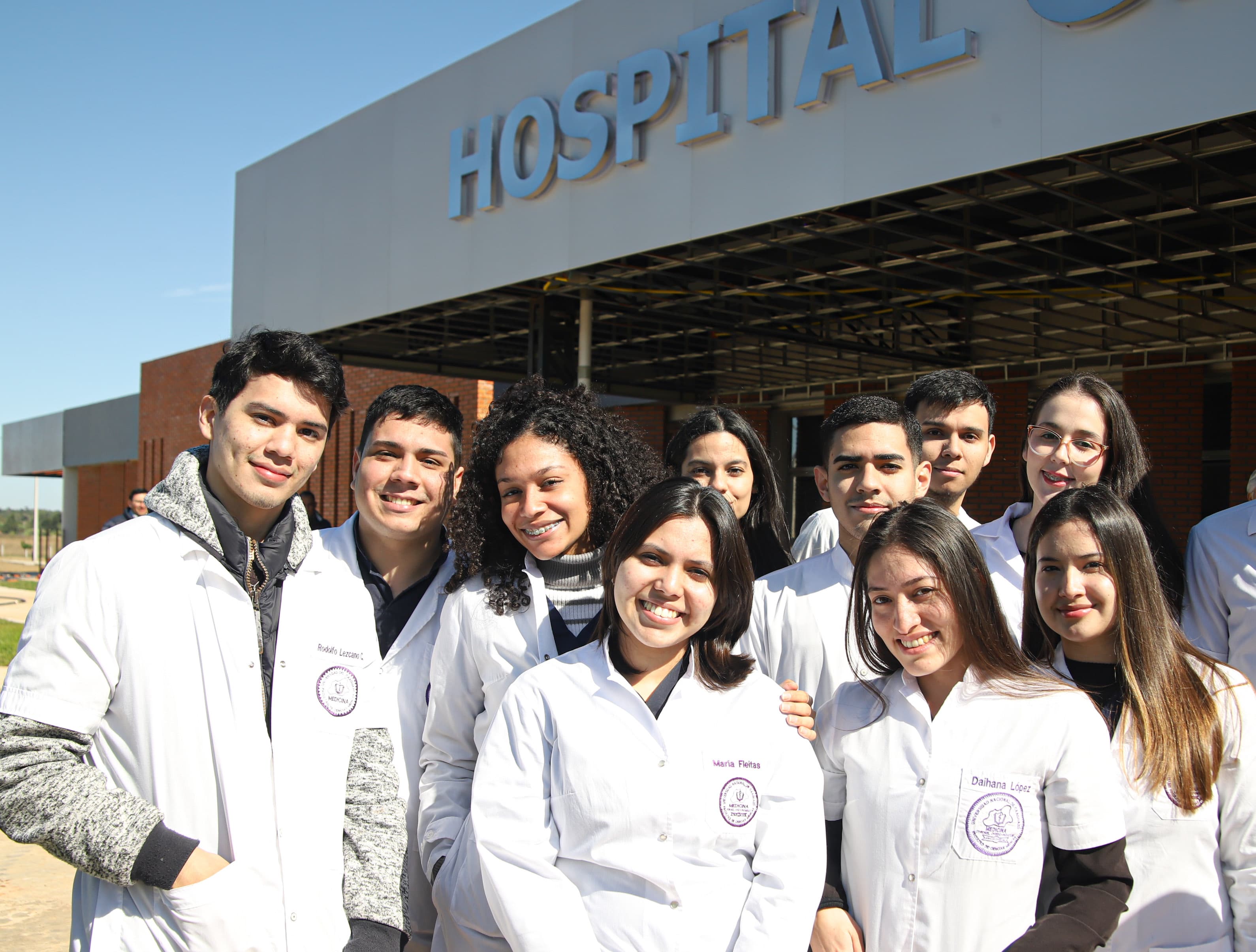 Gran Hospital de Coronel Oviedo, en su etapa final: “No tiene nada que envidiar a otro hospital del mundo”, destacó presidente Peña. Gran Hospital de Coronel Oviedo, en su etapa final: “No tiene nada que envidiar a otro hospital del mundo”, destacó presidente Peña.