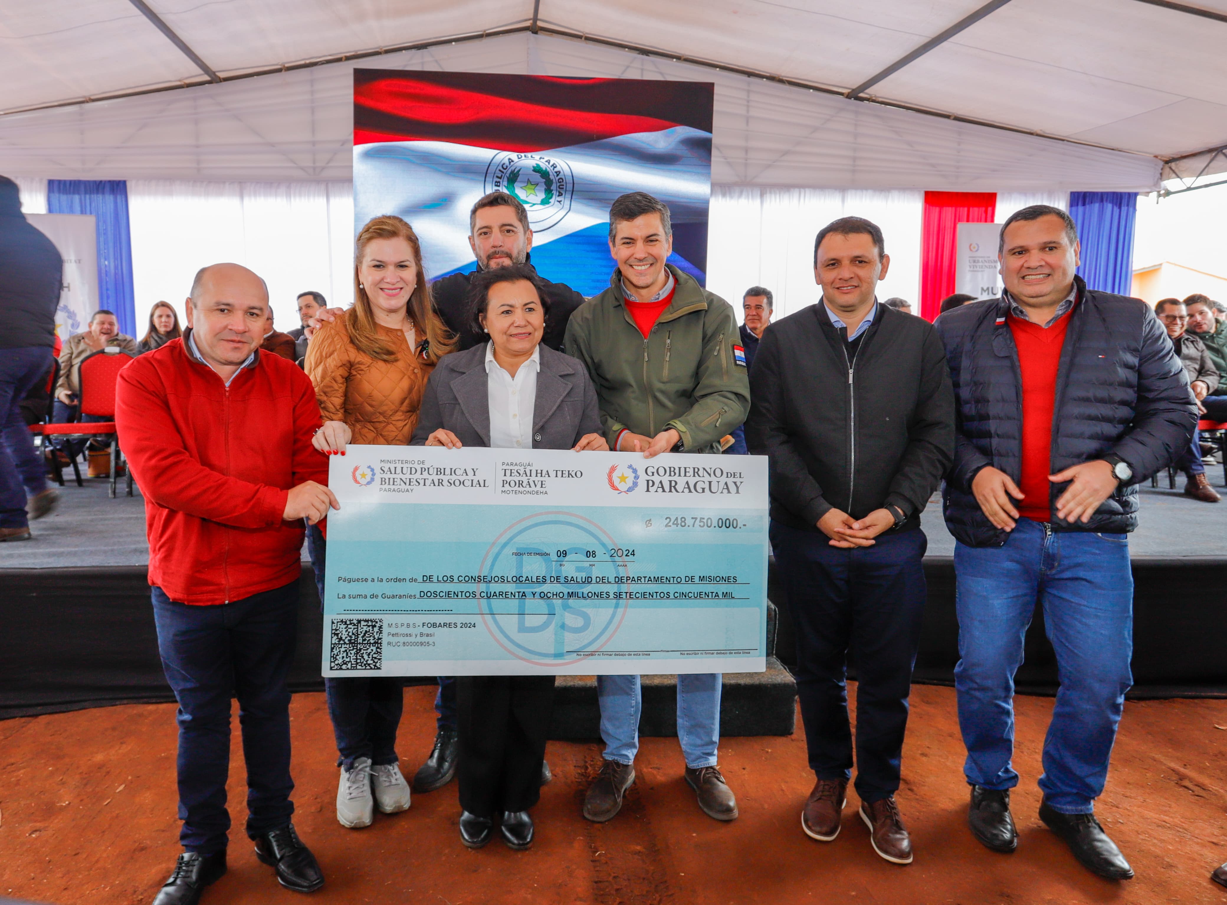 Gobierno del Paraguay lleva aporte de casi 10 mil millones de guaraníes a Misiones