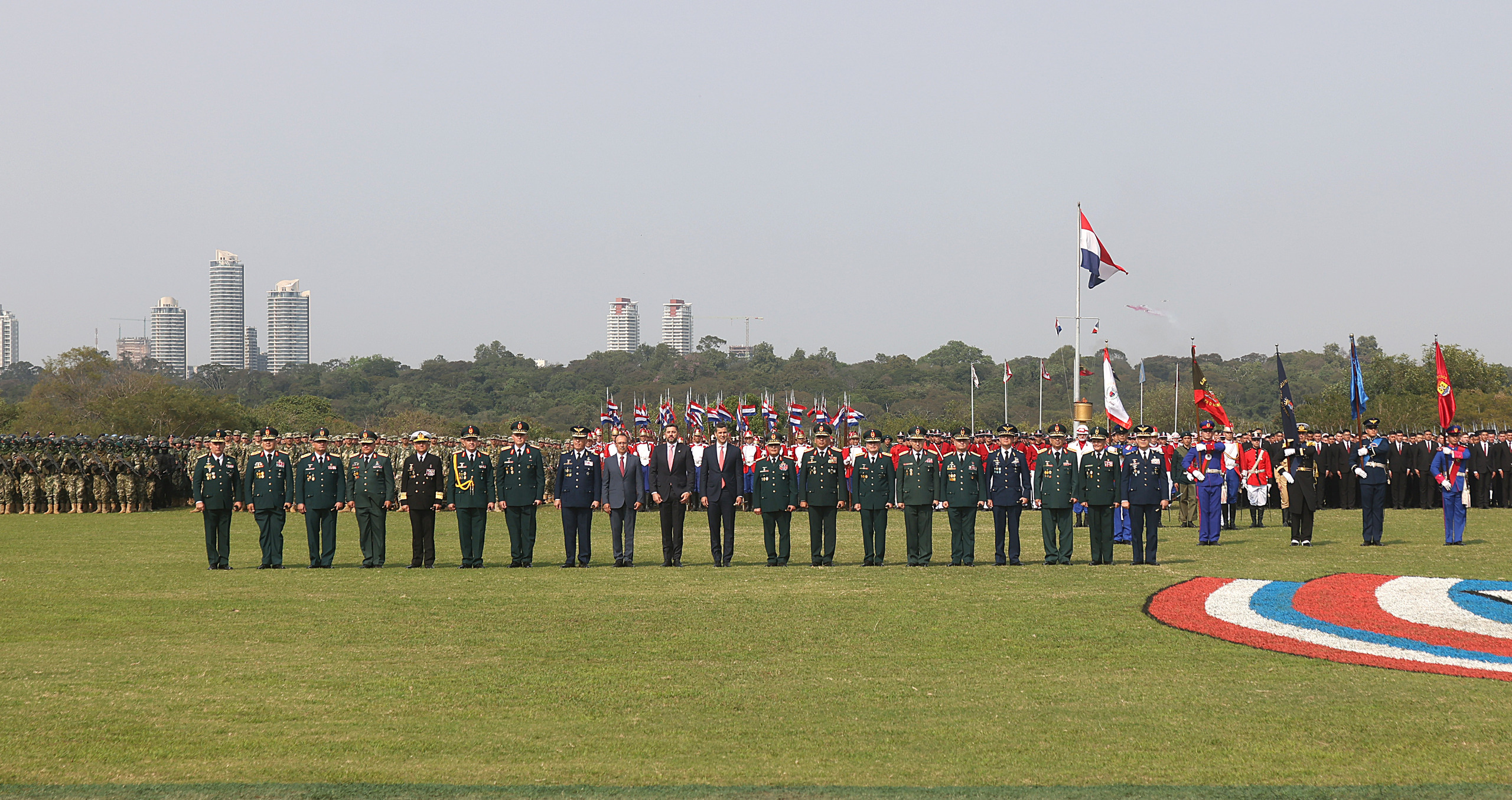 Presidente Peña honra el legado heroico de las Fuerzas Armadas en su 179° aniversario