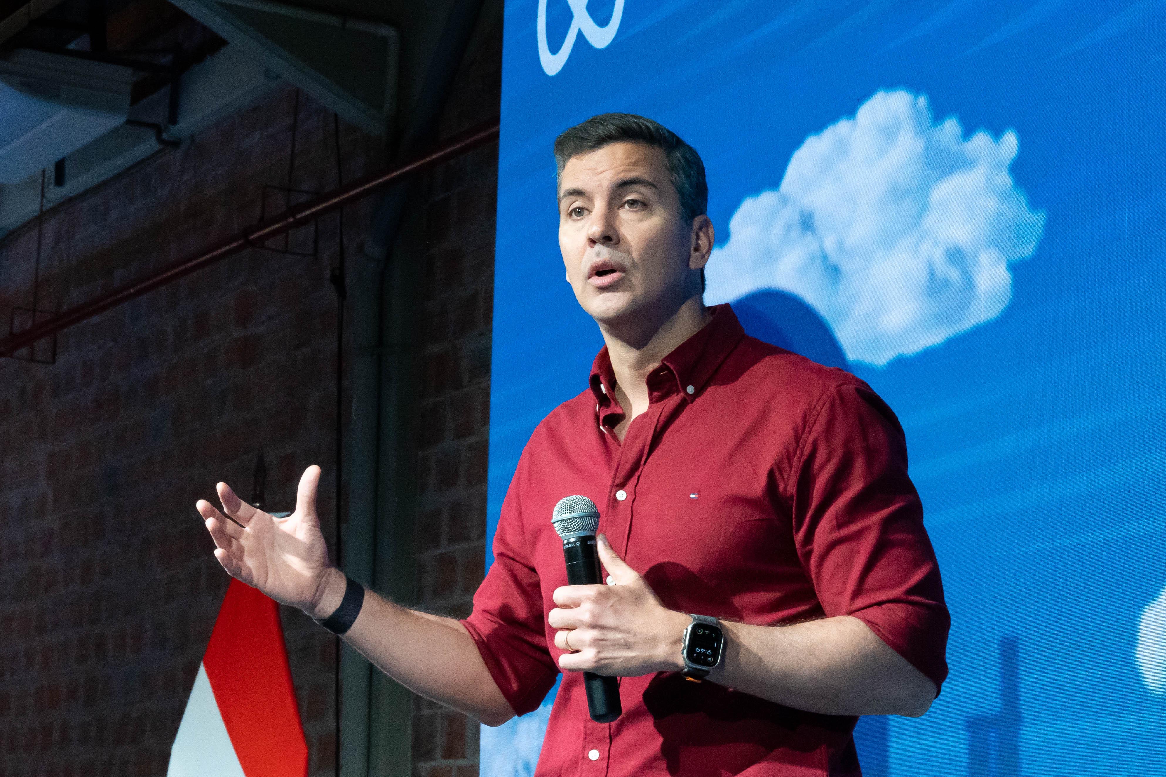 El Gobierno de Paraguay y Meta se unieron para capacitar a emprendedores, pequeñas y medianas empresas en herramientas digitales