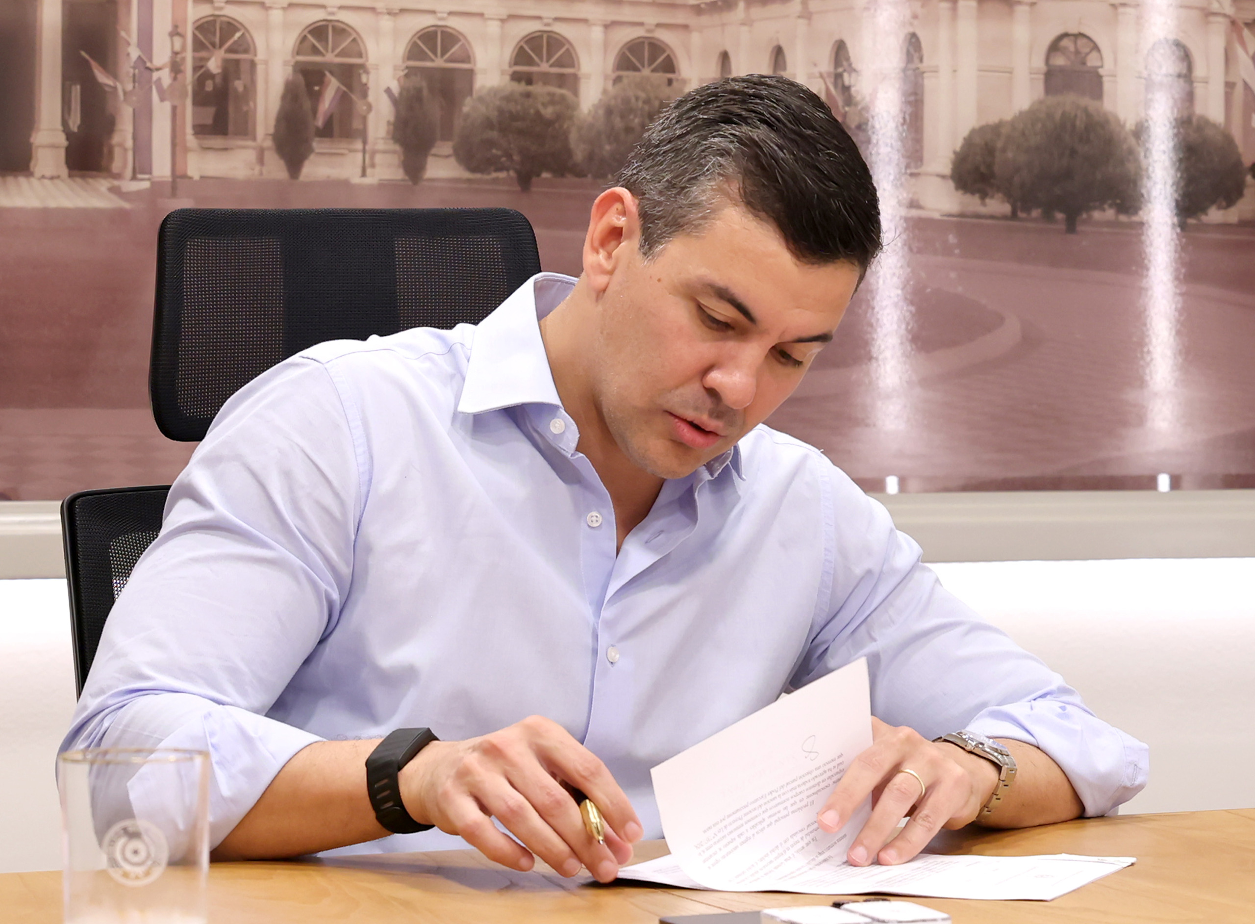 Con el objetivo de brindar amparo y esperanzas a quienes más lo necesitan, el Ejecutivo promulga Ley de pensión para niños, niñas y adolescentes víctimas colaterales de violencia familiar