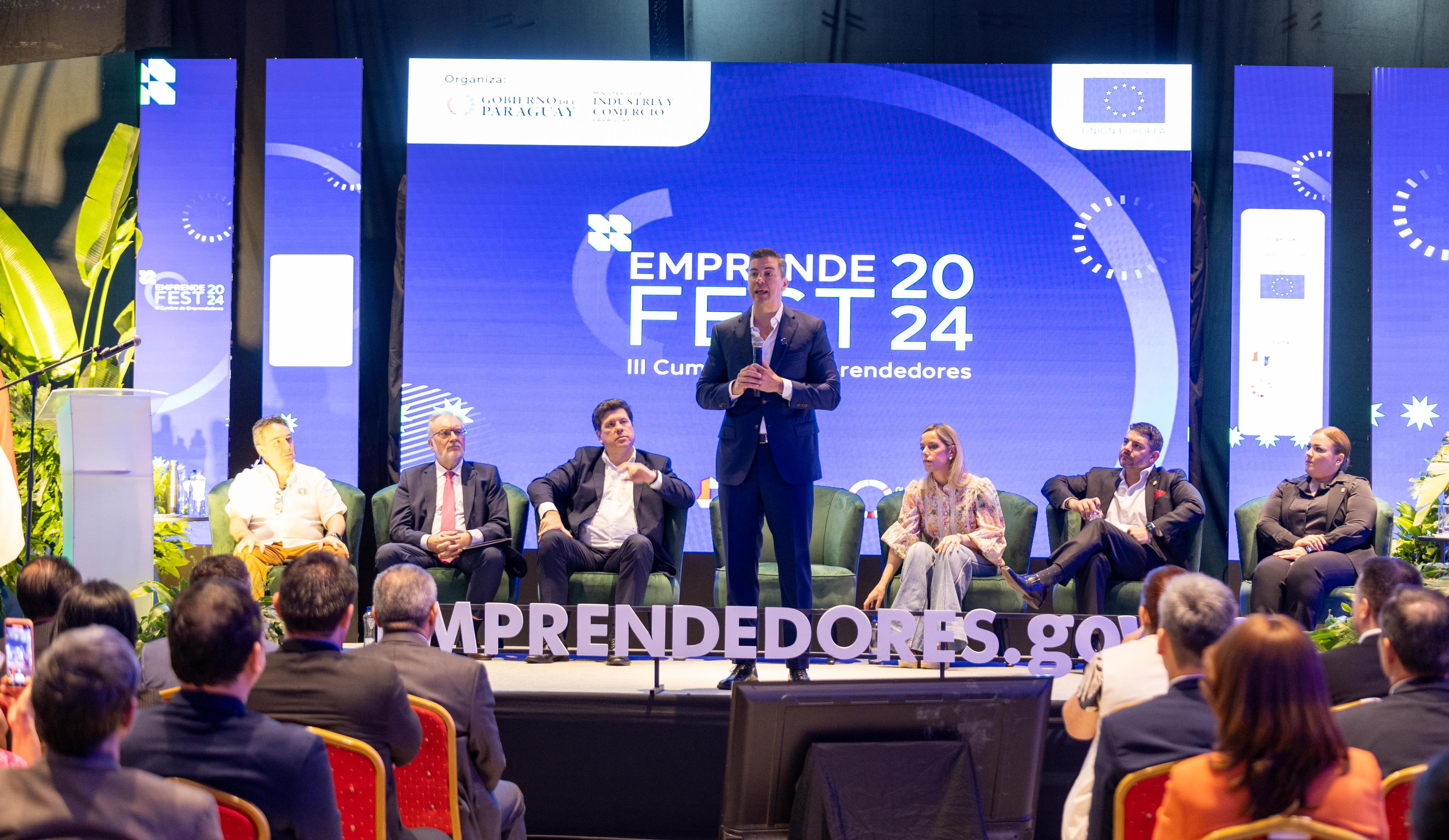 “Nuestro desafío es darle visibilidad al Emprendedurismo”, destaca Presidente Peña en encuentro de emprendedores