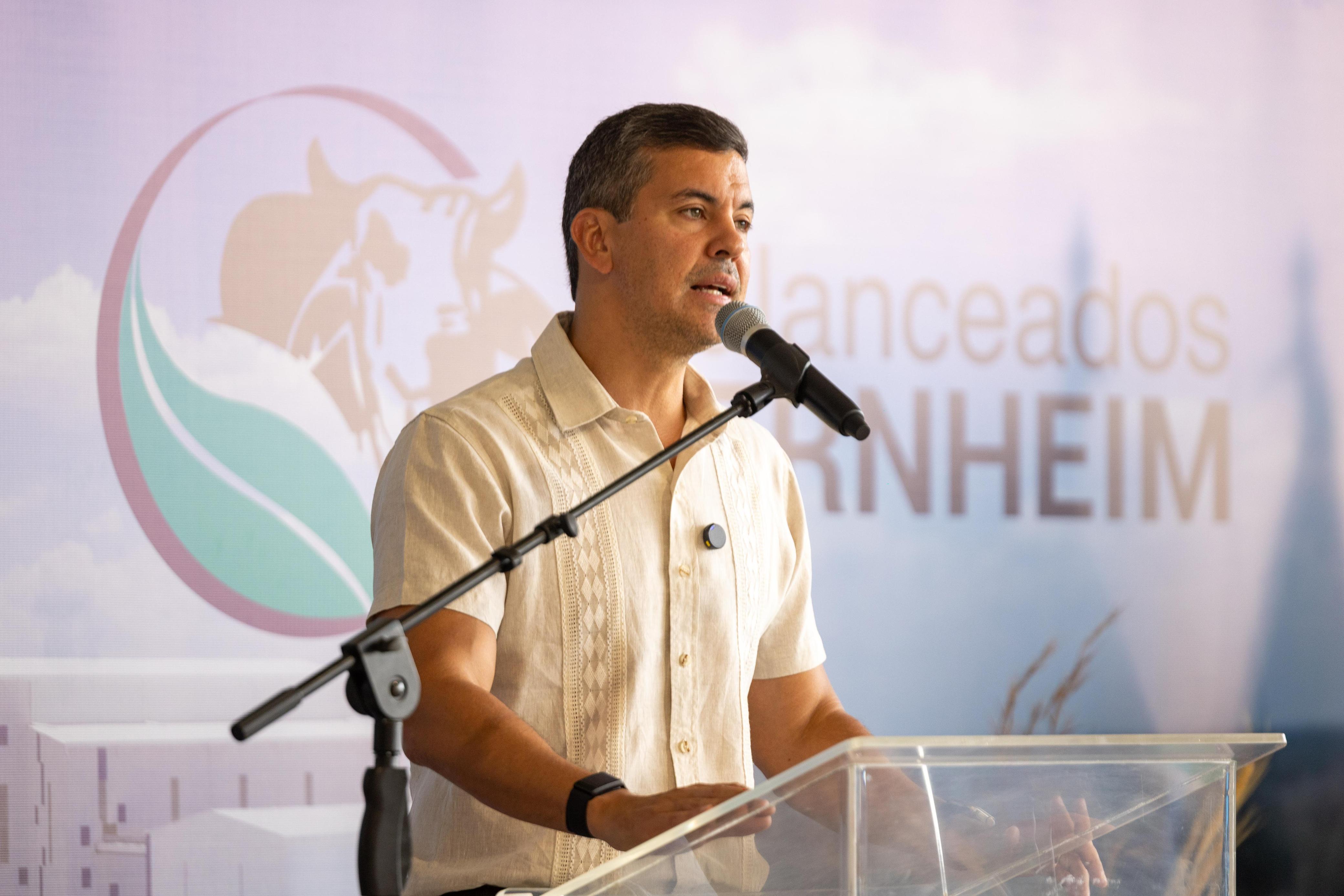 Presidente Peña destaca historia de éxito de las cooperativas del Chaco.