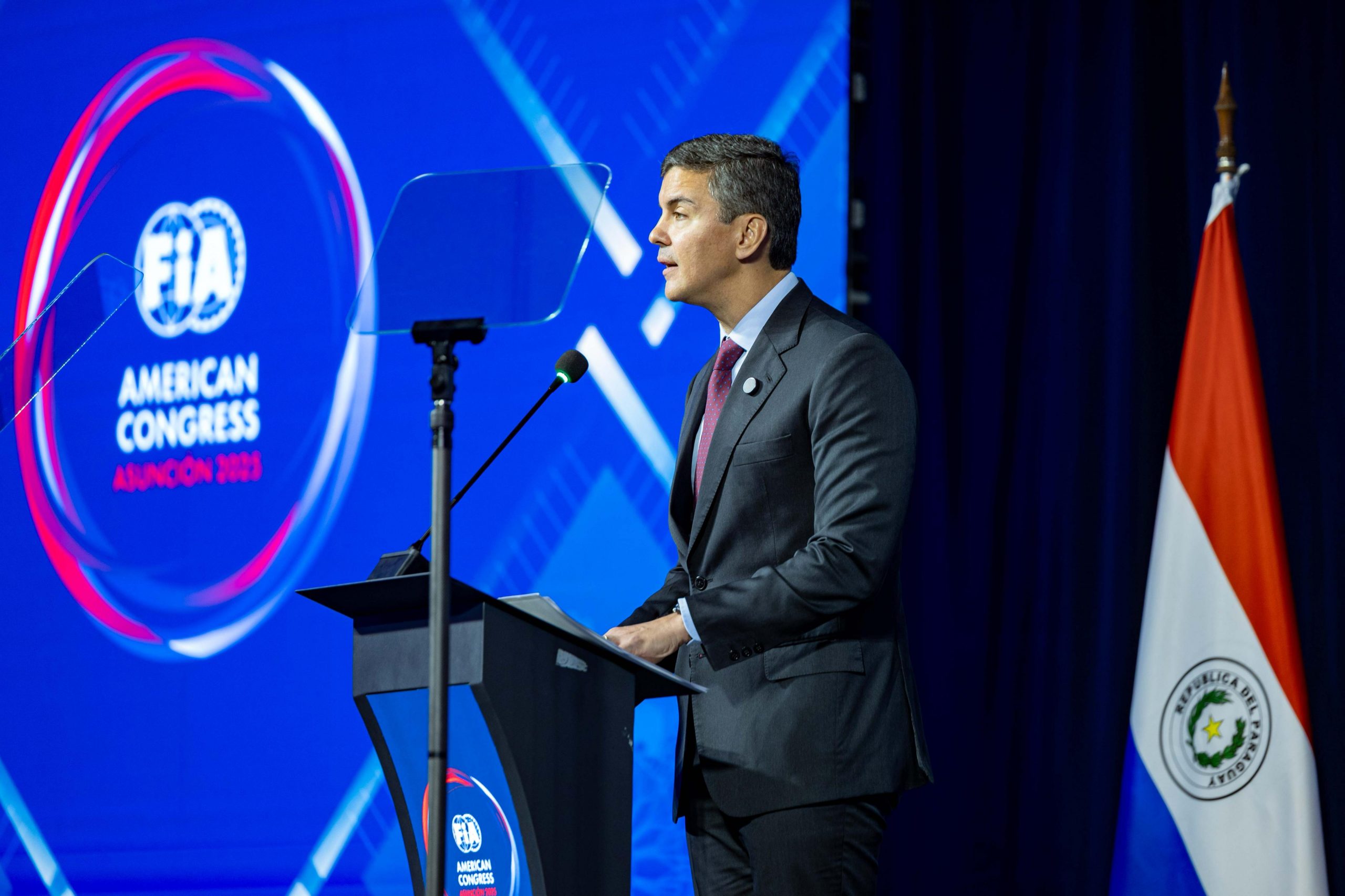 Congreso Americano de la FIA abrió en Asunción con liderazgo del Presidente Santiago Peña