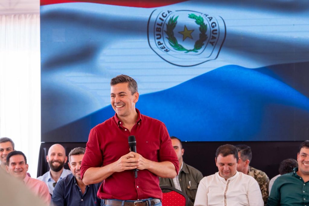 Acto de entrega de aportes por parte del Gobierno del Paraguay, e inauguración de viviendas en el Departamento de Misiones, distritos de San Juan Bautista y Santa Rosa