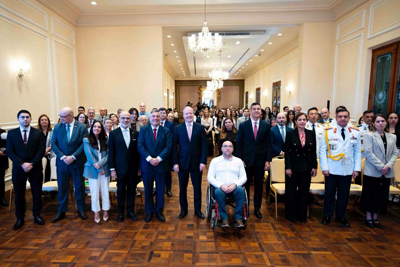 Una década de BECAL, transformando la vida de paraguayos Una década de BECAL, transformando la vida de paraguayos