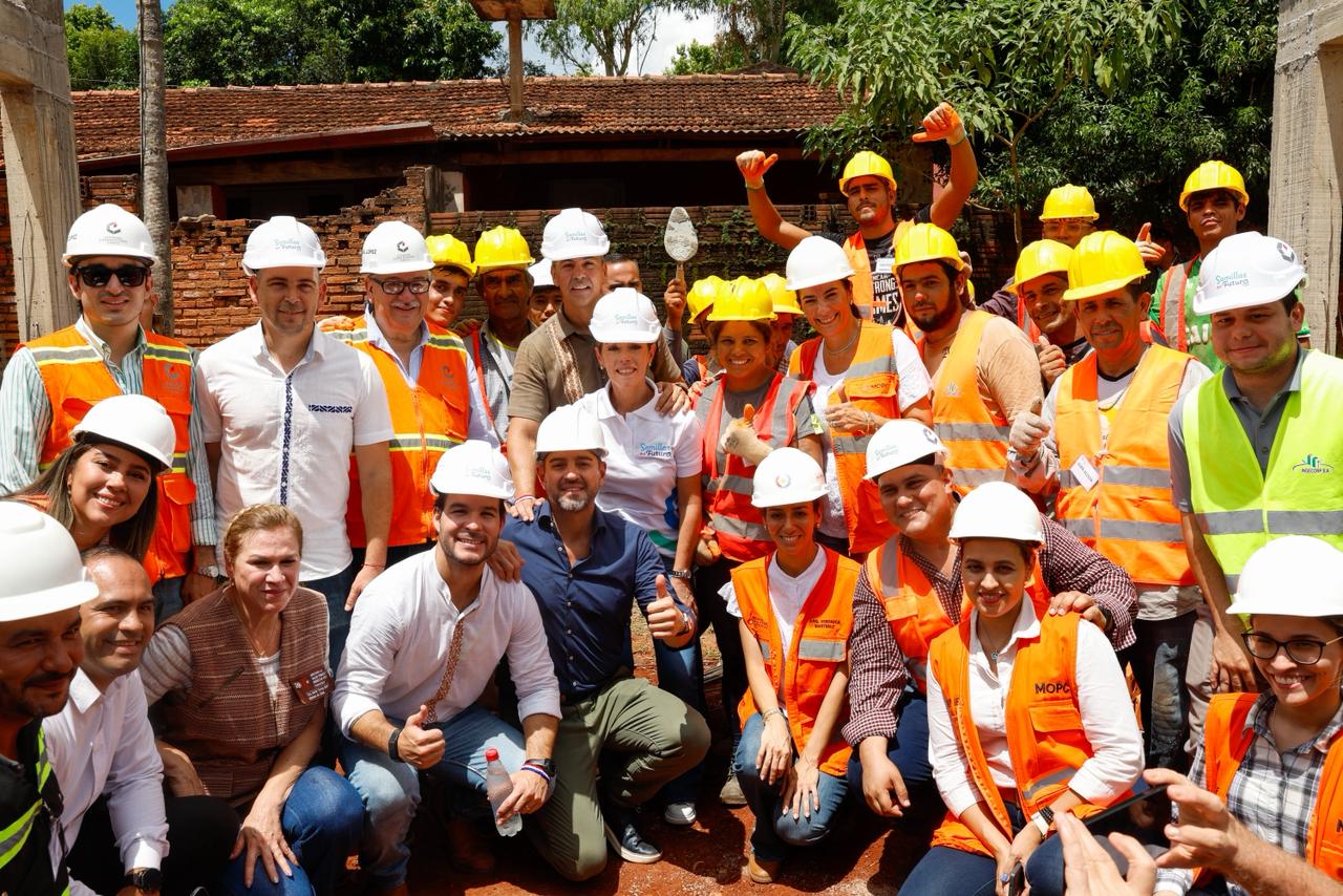 Con verificación de autoridades, avanzan obras de los Centros de Atención Integral a la Primera Infancia en Itapúa