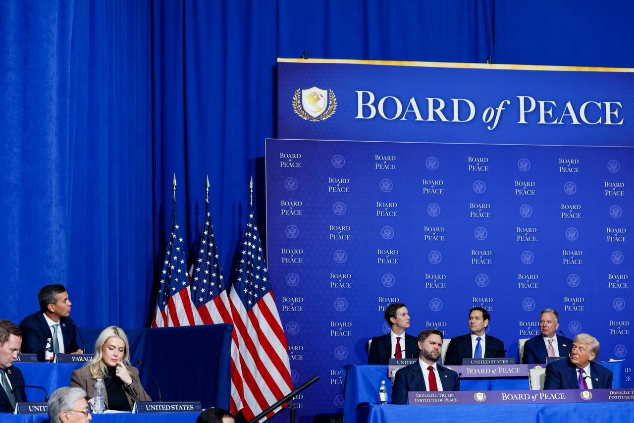 Washington: Presidente Trump reconoce el liderazgo del Presidente Santiago Peña en Junta de la Paz