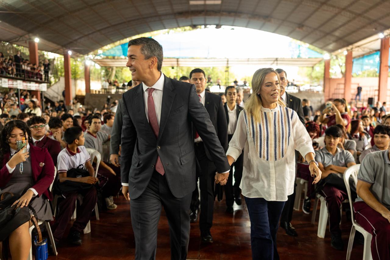 Año lectivo 2026 inicia con kits escolares completos y alimentación escolar garantizada Año lectivo 2026 inicia con kits escolares completos y alimentación escolar garantizada