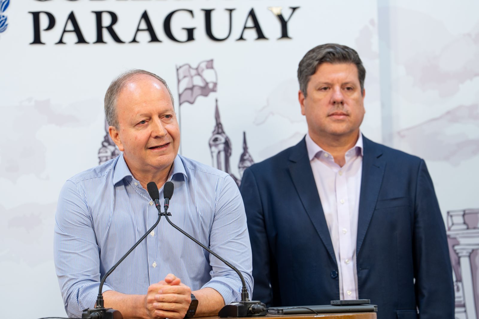 Ministro de Economía anuncia medidas de reforma económica para hacer frente a la situación fiscal