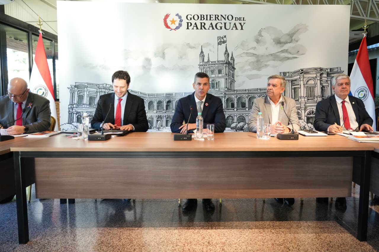 Tras reunión del Consejo de Emergencia Nacional se refuerzan medidas de prevención ante posible impacto del fenómeno El Niño