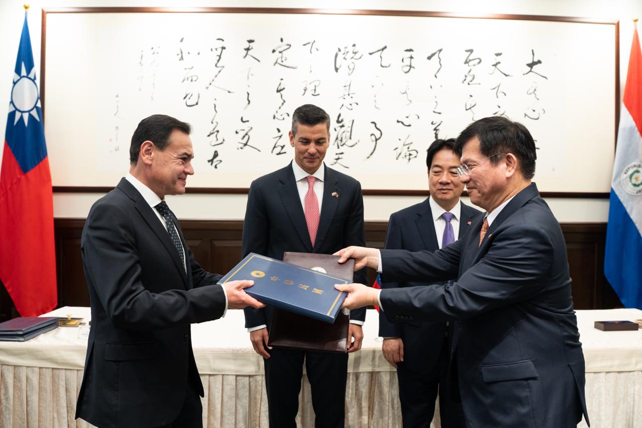 Paraguay y la República China (Taiwán) consolidan alianza estratégica con firma de acuerdos en tecnología, comercio y seguridad