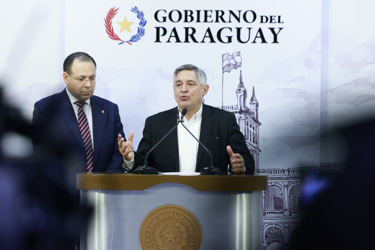 Adolfo Vallejos Morales asume como nuevo viceministro de Culto