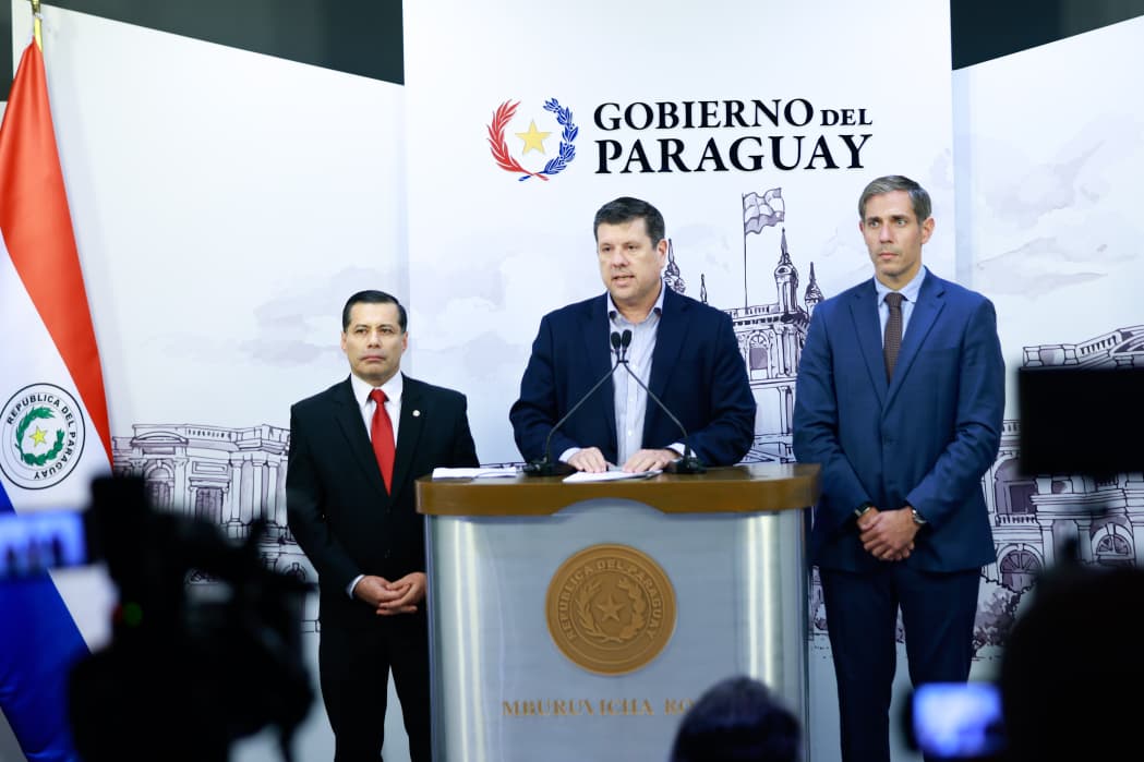 Gobierno reafirma que la energía de los paraguayos debe generar industrias, empleo y desarrollo para el país Gobierno reafirma que la energía de los paraguayos debe generar industrias, empleo y desarrollo para el país