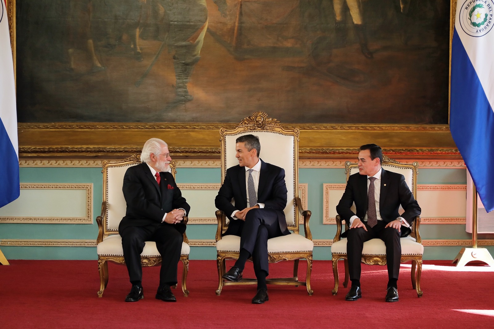 Presidente Peña recibe cartas credenciales del nuevo embajador de Chile en Paraguay Presidente Peña recibe cartas credenciales del nuevo embajador de Chile en Paraguay