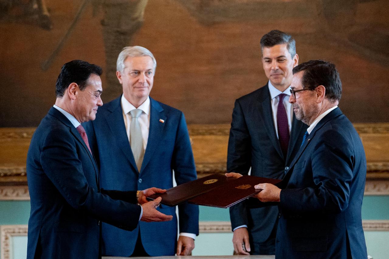 Paraguay y Chile avanzan en un acuerdo tributario para facilitar la actividad económica bilateral Paraguay y Chile avanzan en un acuerdo tributario para facilitar la actividad económica bilateral