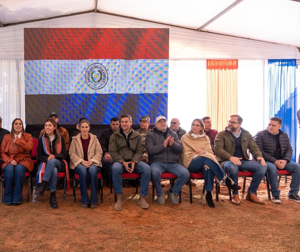 Más escuelas conectadas: Gobierno acerca internet de alta velocidad a comunidades educativas Más escuelas conectadas: Gobierno acerca internet de alta velocidad a comunidades educativas