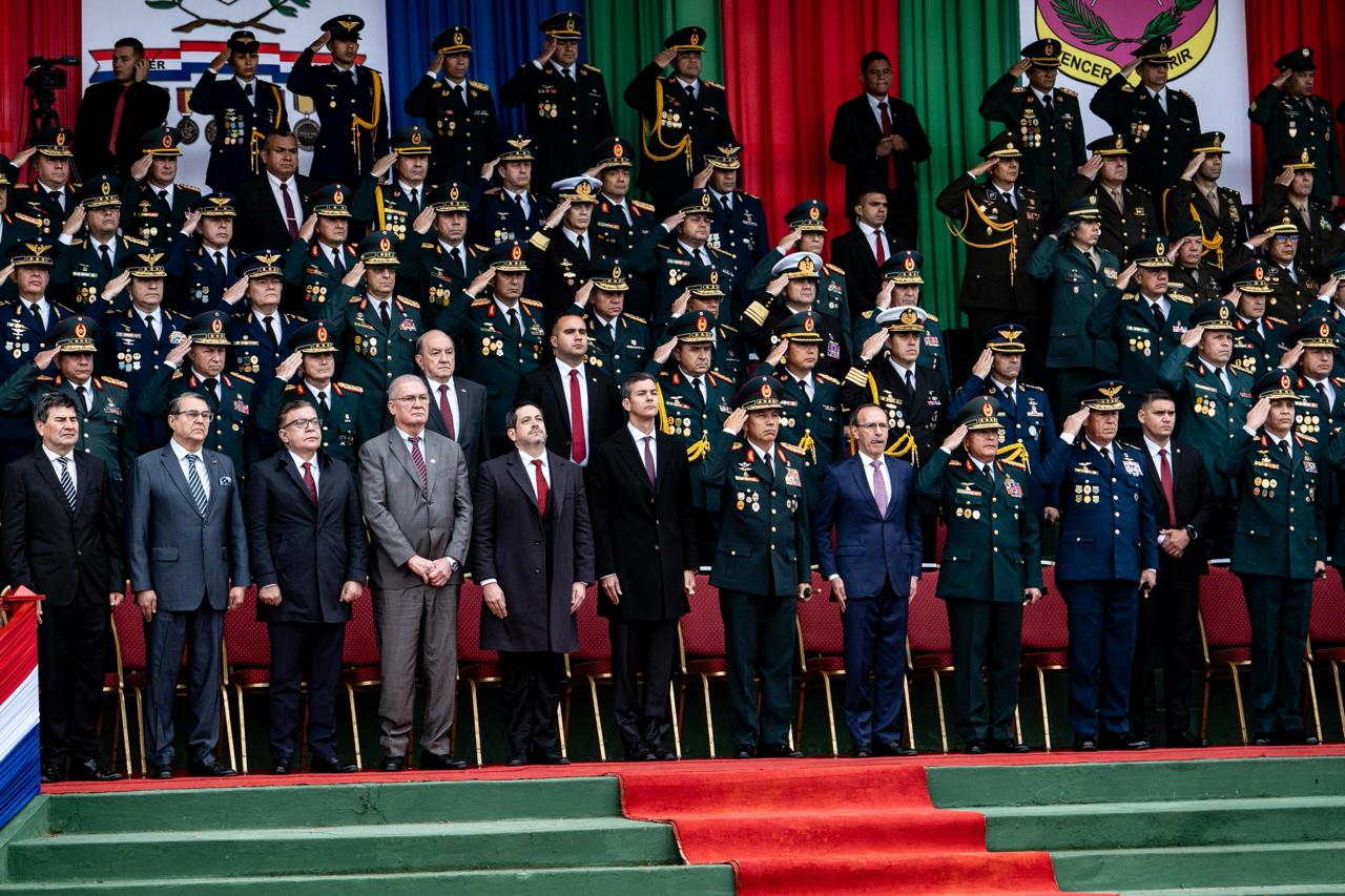 Presidente Peña presidió la conmemoración del Día del Ejército Paraguayo